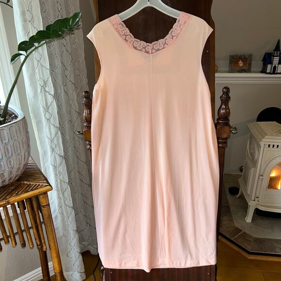 Vintage 70’s Gossard Artemis nightgown Boho Chic Pjs Rayon embroidered large - Picture 9 of 12